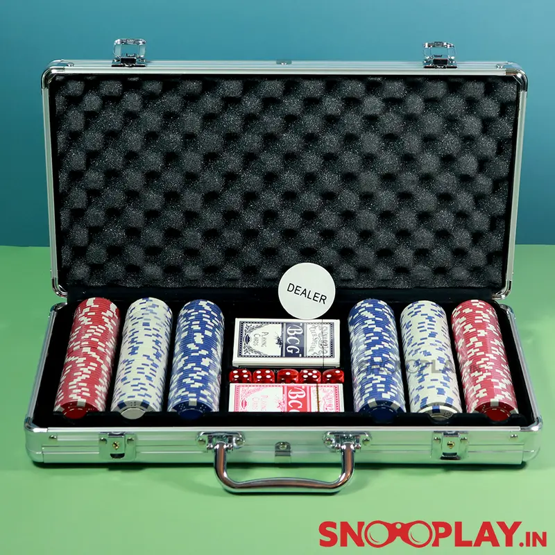 300 Pieces Poker Set With Briefcase (Grown Ups) 1
