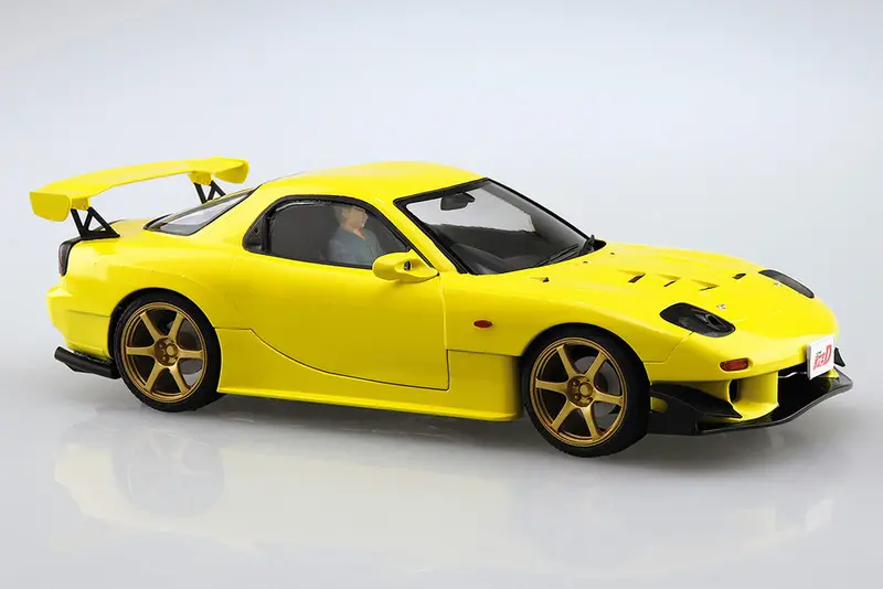 Aoshima 1/24 Initial D #15 Takahashi Keisuke Fd3s Rx-7 (Project D Ver.) With Figure Model Kit 1