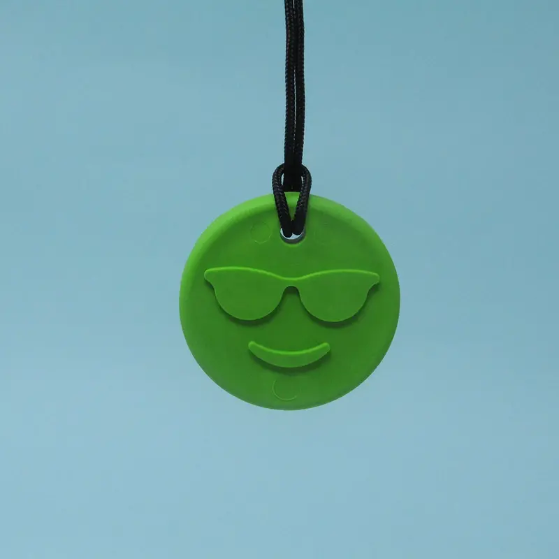 Ark's Smiley Face Chew Necklace - Green 1