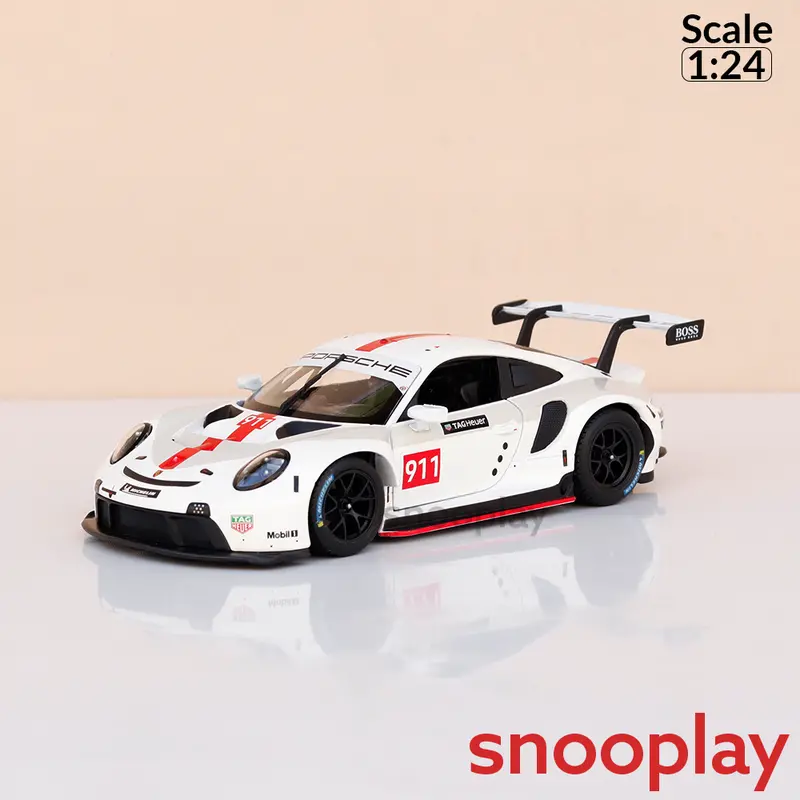 Bburago Original Porsche 911 Rsr Licensed Diecast Car | 1:24 Scale (14 Years Till Grown Ups) 1