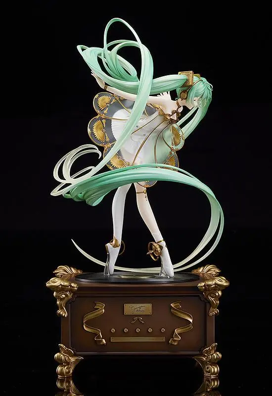 Good Smile Company 1/1 Hatsune Miku Symphony: 5Th Anniversary Ver. Vocaloid Scale Figure 1