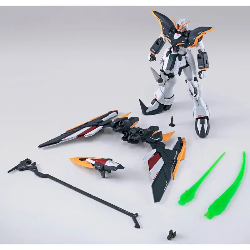 Gundam 1/100 Mg Gundam Wing Endless Waltz Xxxg-01D Gundam Deathscythe Ew (Roussette Unit Custom) Exclusive Model Kit 1