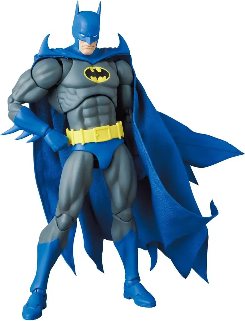 Mafex No. 215 Knight Crusader Batman Action Figure Medicom (Reissue) 1