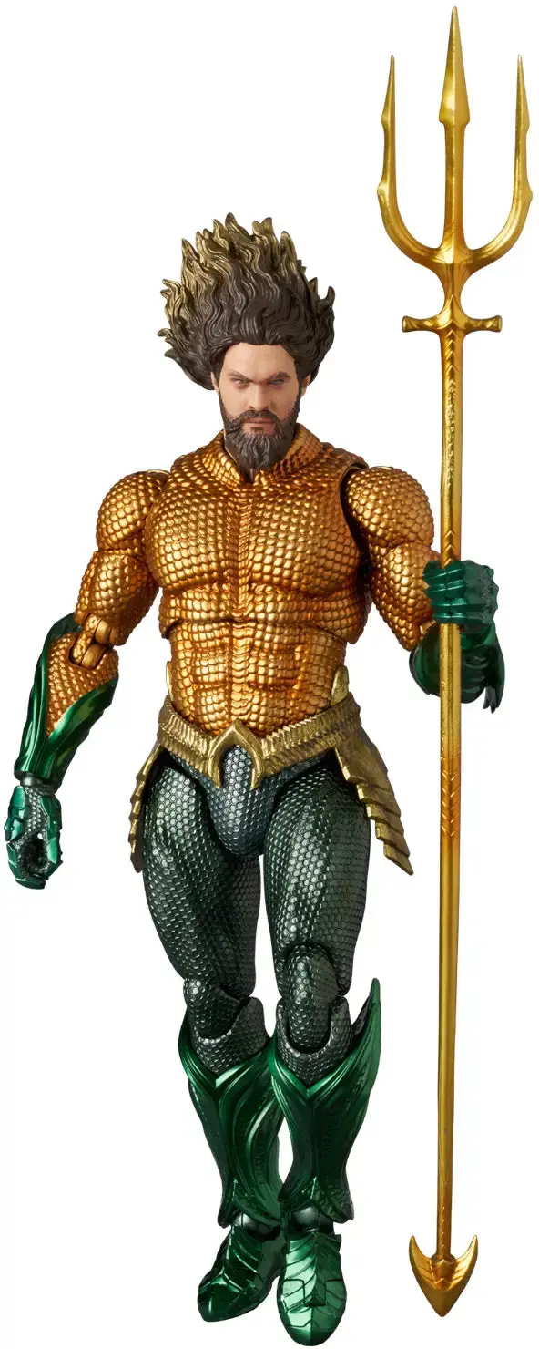 Mafex No. 267 Aquaman And The Lost Kingdom Aquaman (Gold And Green Suit) Action Figure Medicom 1