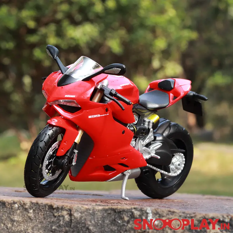 Maisto Ducati 1199 Panigale Diecast Bike Scale Model (1:12 Scale) 1