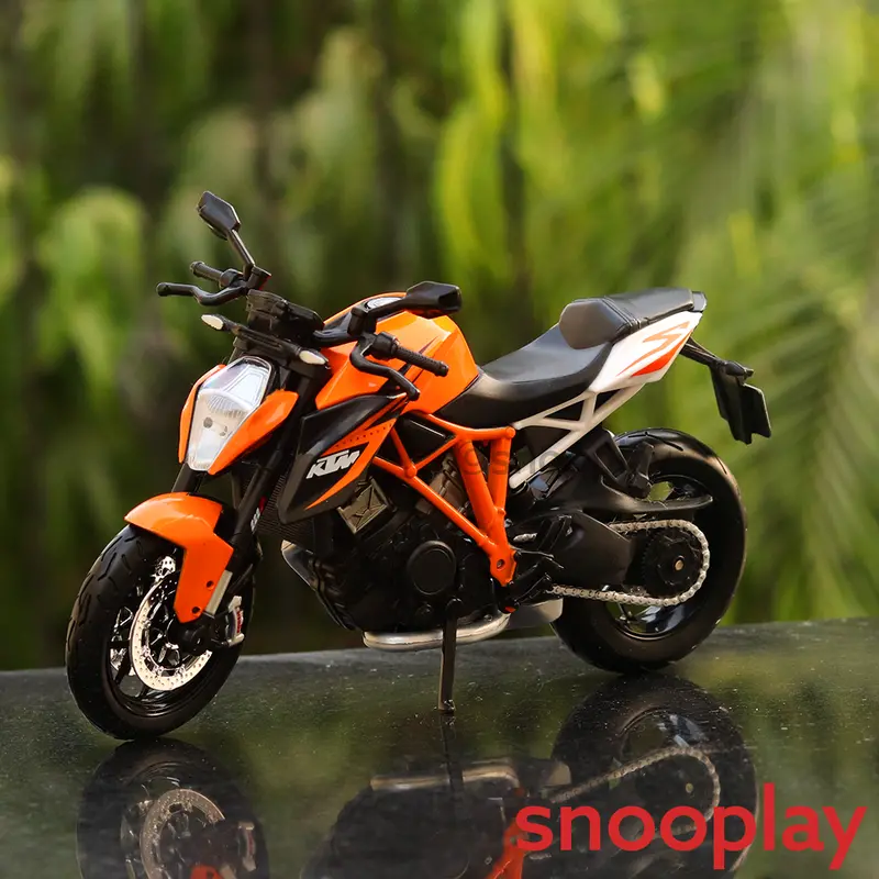 Original Licensed Ktm 1290 Super Duke R Diecast Bike | 1:12 Scale (14 Years Till Grown Ups) 1