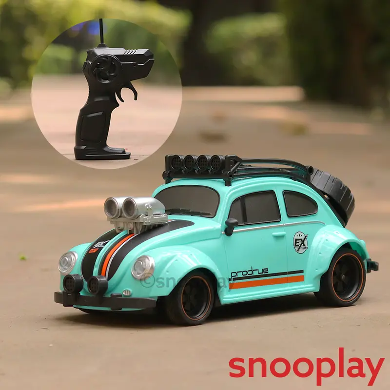 Remote Control  Resembling Beetle Vintage Car | 1:16 Scale (5-14 Years) 1