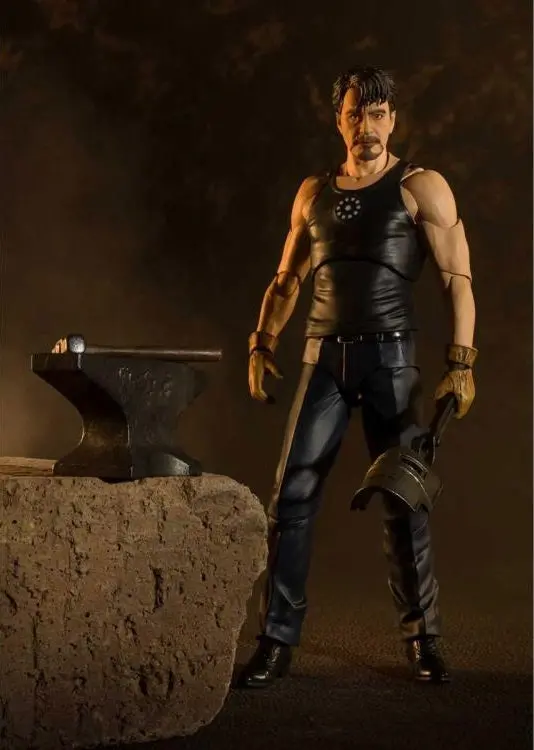 S.H. Figuarts Iron Man Tony Stark (Birth Of Iron Man Edition) Exclusive Action Figure 1