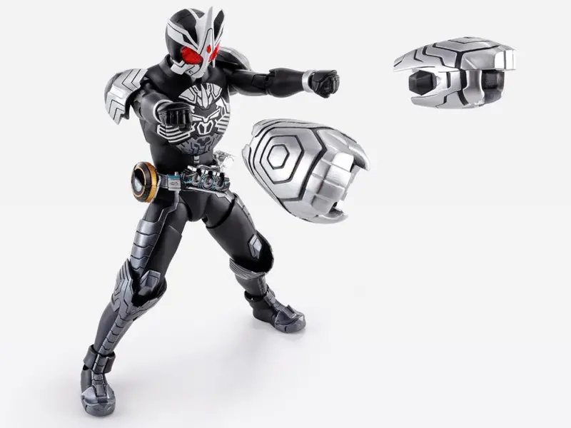 S.H. Figuarts Shinkocchou Seihou Kamen Rider Ooo (Sagohzo Combo) Exclusive Action Figure 1