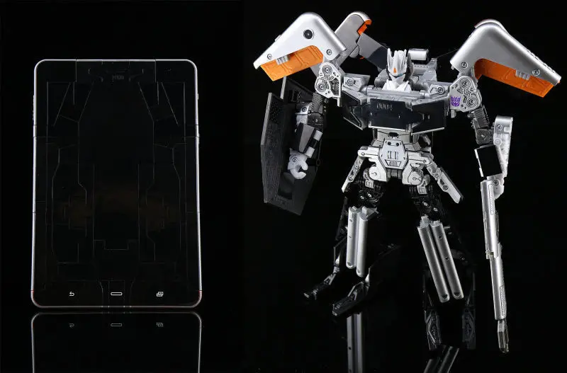 Sdcc 2016 Hasbro Transformers Evolution Tablet Soundwave Exclusive 1