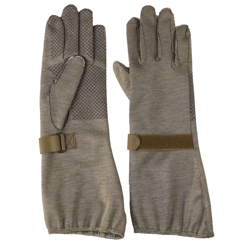 Unissued German Od Pilot Gloves 1